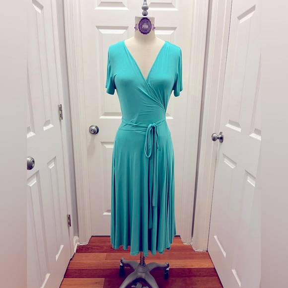 Stitch fix/41Hawthorn short sleeve wrap midi dress - Picture 1 of 2